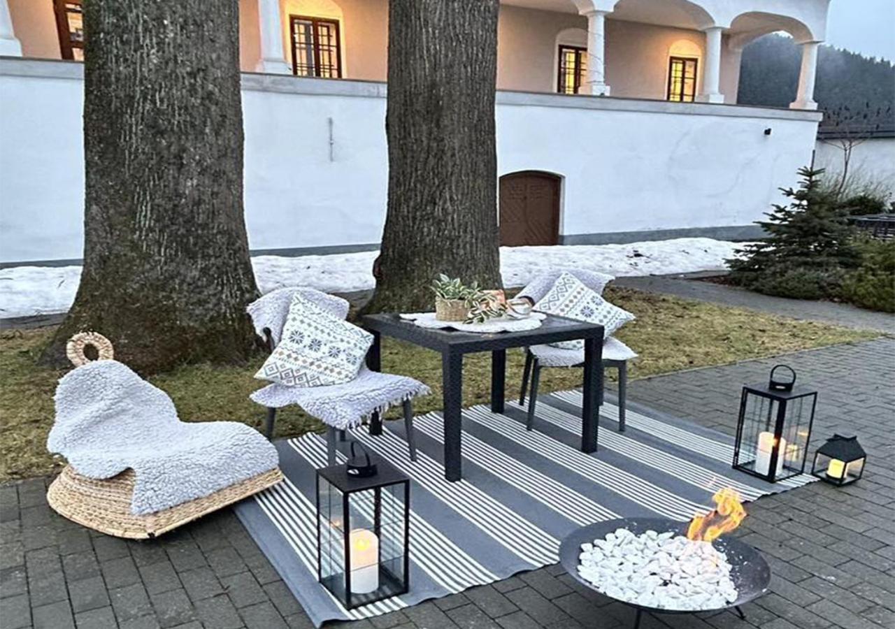 Kastiel Cicmany Hotel Exterior foto